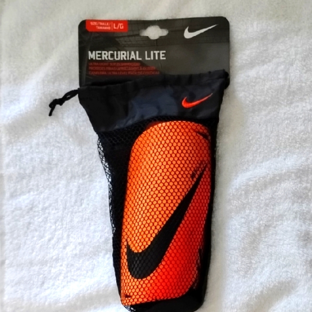 Nike Mercurial Lite Shin Guards - Bright Orange and Black